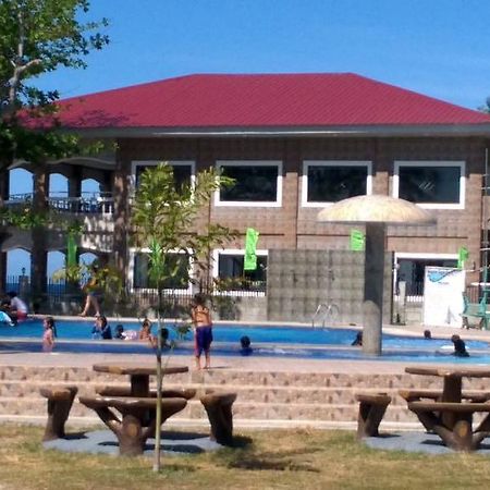 Lagoon Beach Resort Gitagun Zewnętrze zdjęcie